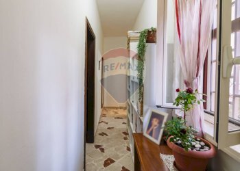 Hall / corridoio - Trilocale Via Salvatore Quasimodo
 
7, Gravina di Catania - foto 15