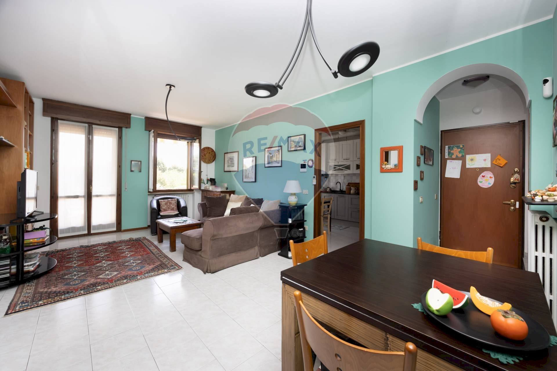 Sala da pranzo - Quadrilocale Via Conti Anguissola
 
12, Truccazzano - foto 2