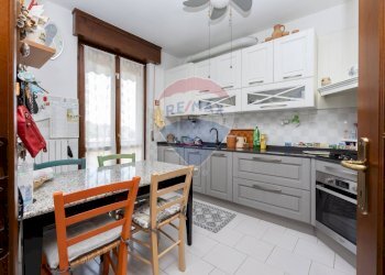 Cucina - Quadrilocale Via Conti Anguissola
 
12, Truccazzano - foto 4