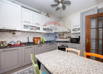 Cucina - Quadrilocale Via Conti Anguissola
 
12, Truccazzano - foto 5