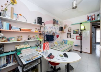 Camera / camera da letto - Quadrilocale Via Conti Anguissola
 
12, Truccazzano - foto 13