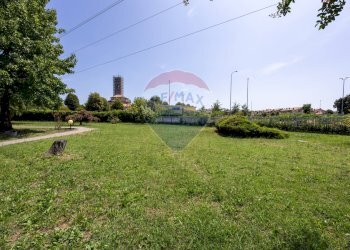 Giardino - Quadrilocale Via Conti Anguissola
 
12, Truccazzano - foto 25