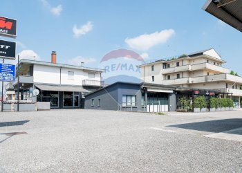 Edificio all\'aperto - Office via Provinciale
 
15, Lallio - photo 2