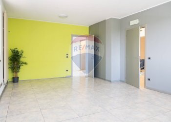 Stanza vuota - Office via Provinciale
 
15, Lallio - photo 6