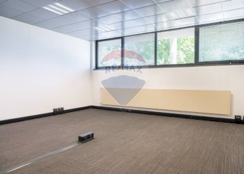 Stanza vuota - Office via Provinciale
 
15, Lallio - photo 18