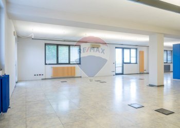 Stanza vuota - Office via Provinciale
 
15, Lallio - photo 24