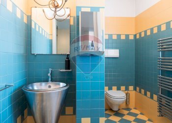 Bagno - Commercial Premises via Provinciale
 
15, Lallio - photo 33