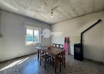 Foto 9 - Rustico Via Selve di Sotto
 
42, Volongo - foto 9