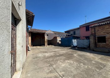 Foto 36 - Rustico Via Selve di Sotto
 
42, Volongo - foto 36