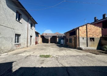 Foto 49 - Rustico Via Selve di Sotto
 
42, Volongo - foto 49