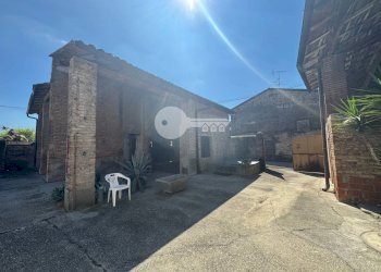 Foto 50 - Rustico Via Selve di Sotto
 
42, Volongo - foto 50