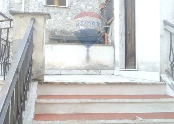 Scale - Casa semi indipendente Santi Cosma e Damiano - foto 3