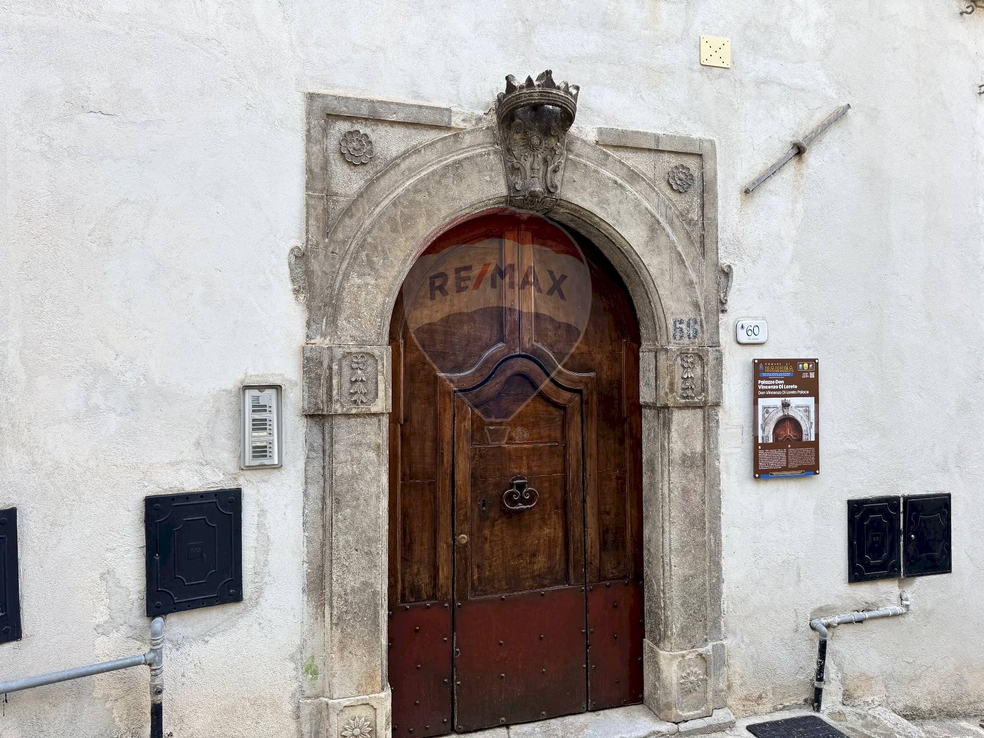 Edificio all\'aperto - Appartamento Via Stretta
 
60, Barrea - foto 3