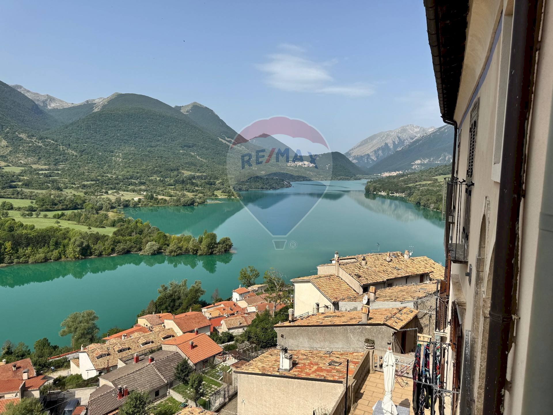 Vista dell\'acqua - Appartamento Via Stretta
 
60, Barrea - foto 1