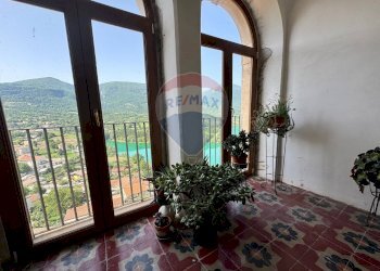 Balcone - Appartamento Via Stretta
60, Barrea - foto 2