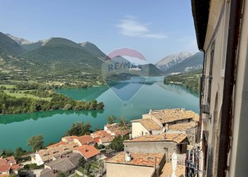 Vista dell\'acqua - Appartamento Via Stretta
60, Barrea - foto 1