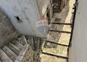 Scale - Appartamento Via Stretta
60, Barrea - foto 18