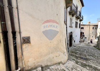 Edificio all\'aperto - Appartamento Via Stretta
60, Barrea - foto 46