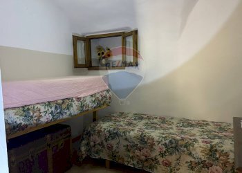 Camera / camera da letto - Trilocale Via Nazionale
 
4, Civitella Alfedena - foto 31