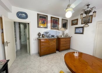 Sala da pranzo - Appartamento Via Vittorio Emanuele Orlando
 
32 B, Santa Flavia - foto 14