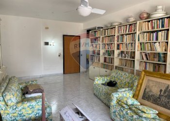 Soggiorno - Appartamento Via Vittorio Emanuele Orlando
 
32 B, Santa Flavia - foto 18