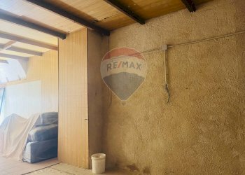 Dettagli - Locale Commerciale Via A. Grana
 
62, Modica - foto 4