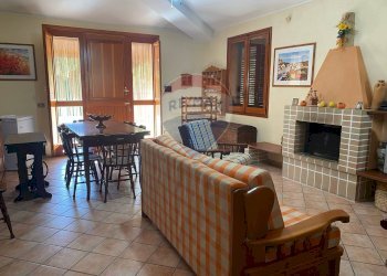 Sala da pranzo - Villa Via Poseidone
 
7, Trapani - foto 10