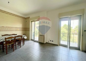 Sala da pranzo - Appartamento via Filippo Turati
 
229/D, Caltanissetta - foto 10