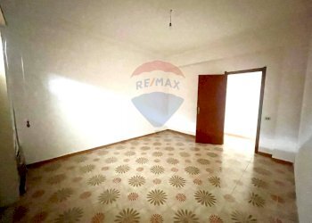 Stanza vuota - Appartamento via Filippo Turati
 
229/D, Caltanissetta - foto 24