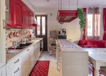 Foto 2 - Independent house via valverde
 
13, Trabia - photo 2