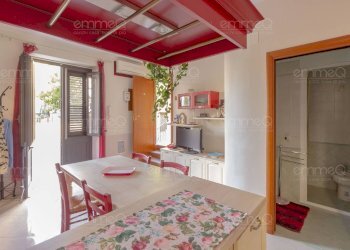 Foto 4 - Independent house via valverde
 
13, Trabia - photo 4