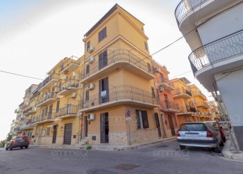 Foto 7 - Independent house via valverde
 
13, Trabia - photo 7