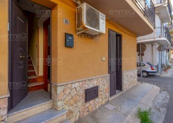 Foto 10 - Independent house via valverde
 
13, Trabia - photo 10