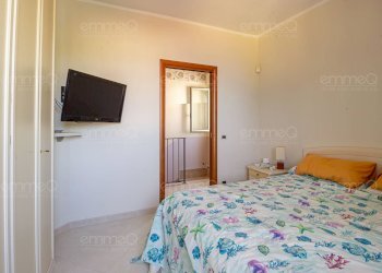 Foto 26 - Independent house via valverde
 
13, Trabia - photo 26