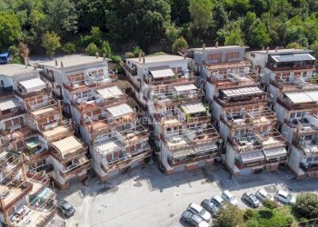 Foto 2 - Bilocale Via Vittorio Bachelet
 
8, Allumiere - foto 2