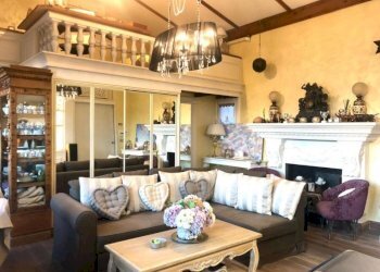 soggiorno - Trilocale vicolo Savelli, 20, Roma (zona Centro Storico) - foto 12