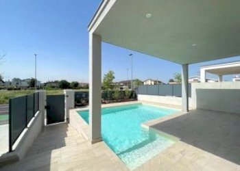 Villa Bifamiliare Via Benaco, Sirmione - foto 1