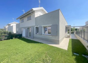Villa Bifamiliare Via Benaco, Sirmione - foto 2