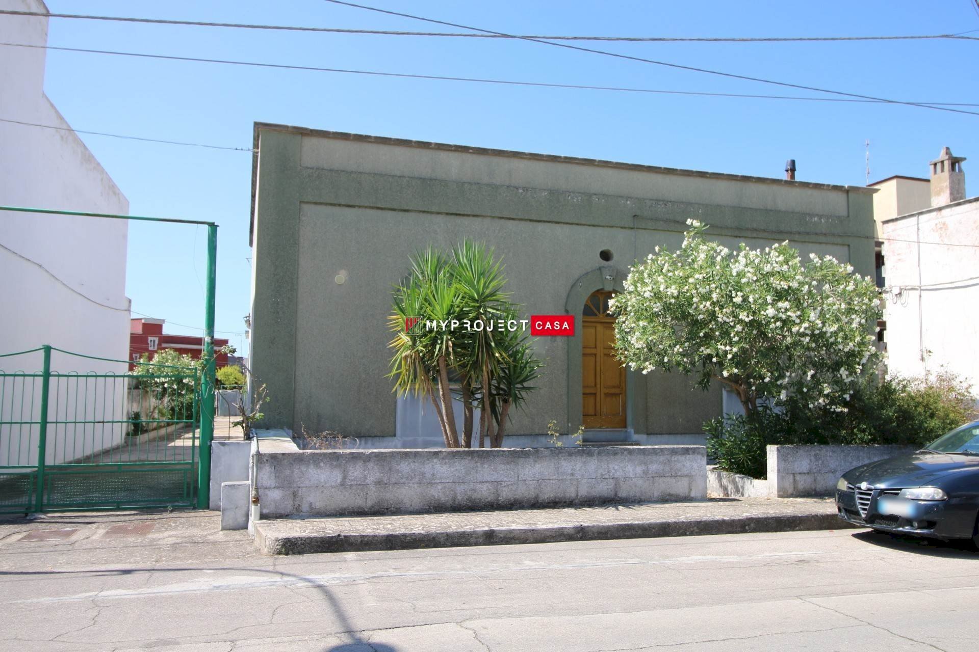 Villa Via Mesole, Crispiano - foto 1