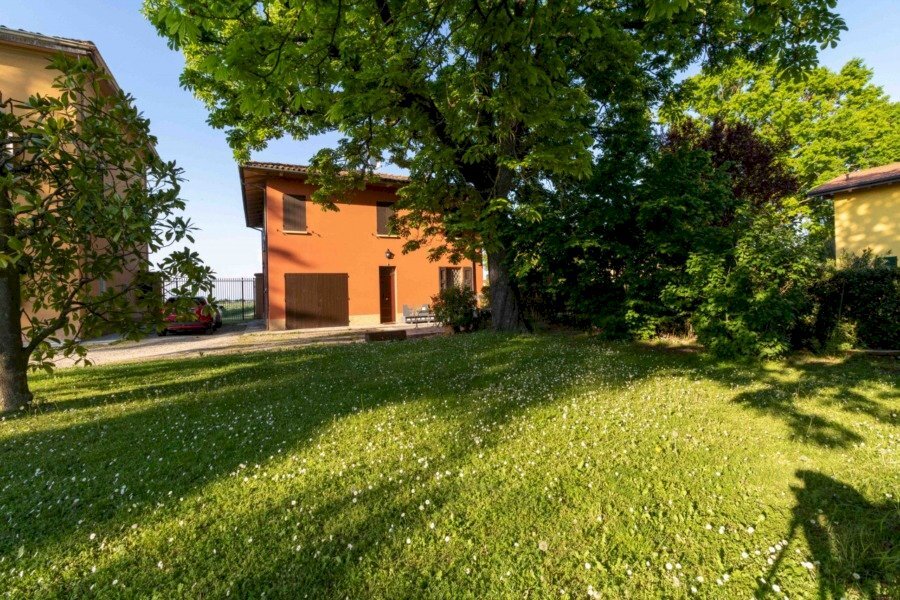 Villa VIA FRABAZZA 9, Bologna (zona Fiera) - foto 2