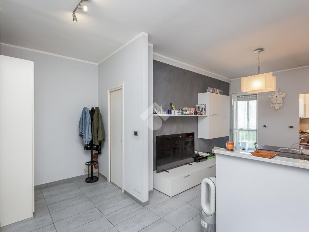 Three-room apartment Via manzoni, Beinasco - photo 2