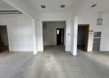 Office Livorno - photo 2