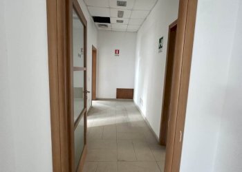 Office Livorno - photo 8