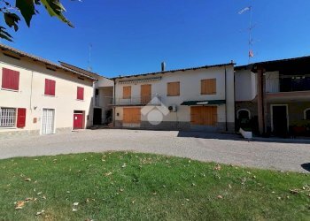 Porzione di casa Valsamoggia, Valsamoggia (zona Torrazzi) - foto 3