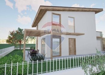 Villa via fratelli cervi, 25 
 Crespellano, Valsamoggia (zona Albareto - Mulini Nuovi) - foto 1