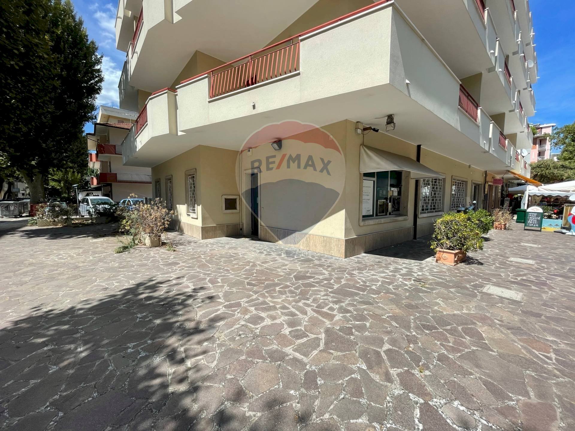 Negozio viale Buonarroti, 17 
 Valverde, Cesenatico - foto 2