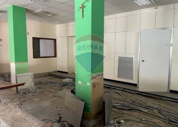 Negozio viale Buonarroti, 17 
 Valverde, Cesenatico - foto 15