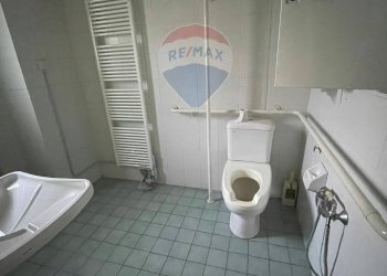 Negozio viale Buonarroti, 17 
 Valverde, Cesenatico - foto 29