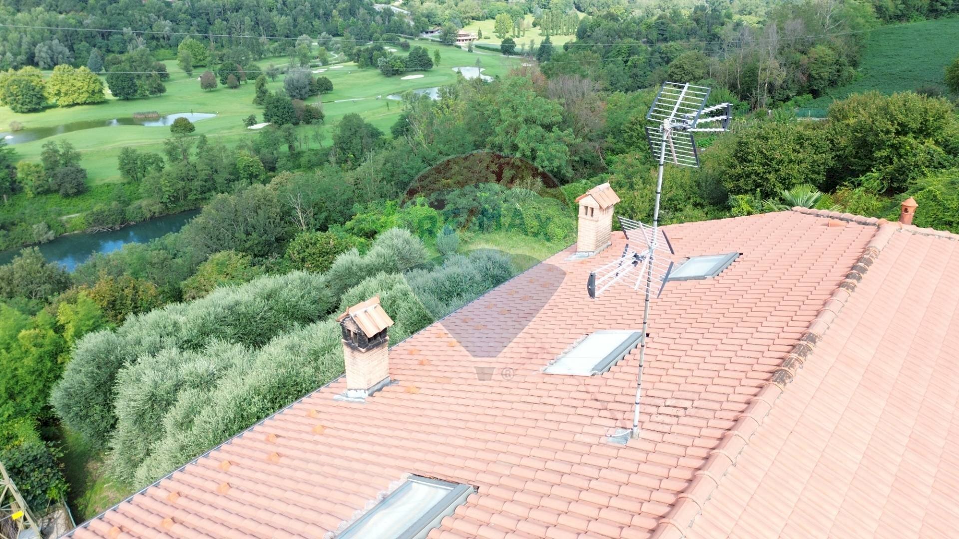 Four-room apartment VIA ADDA, 40 
 Bottanuco, Bottanuco - photo 3