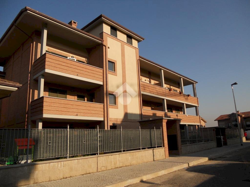 Box autorimessa Via Lussemburgo, Orbassano - photo 3